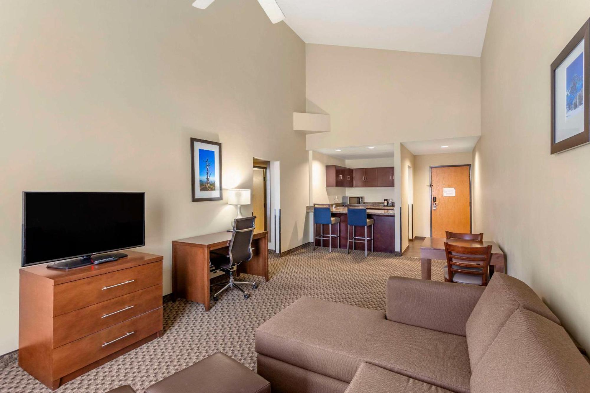 Comfort Suites Ogden Conference Center Extérieur photo
